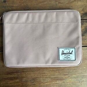 Herschel Laptop Case